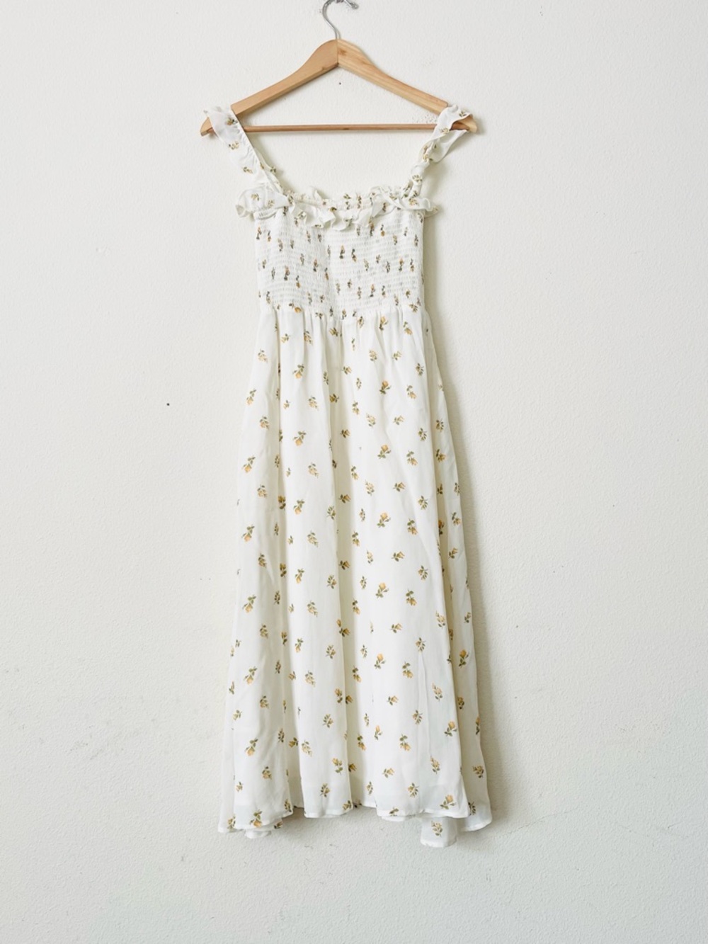 Reformation XS Siesta smocked sleeveless crepe floral slit hem midi dress - Picture 6 of 8
